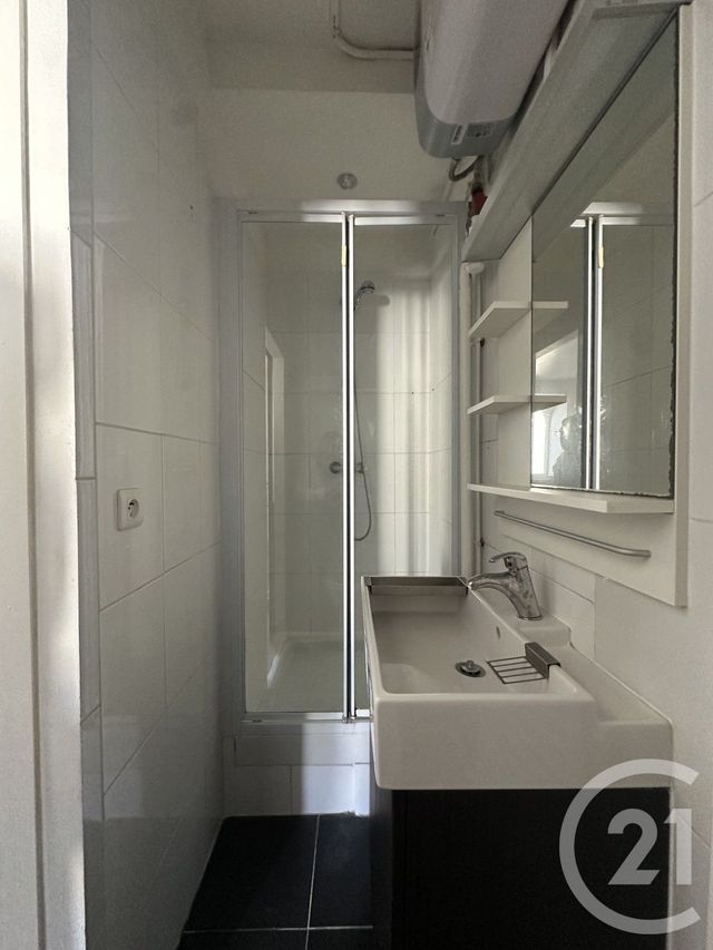Appartement F1 à vendre - 1 pièce - 33.07 m2 - PARIS - 75016 - ILE-DE-FRANCE - Century 21 Victor Hugo - Trocadéro