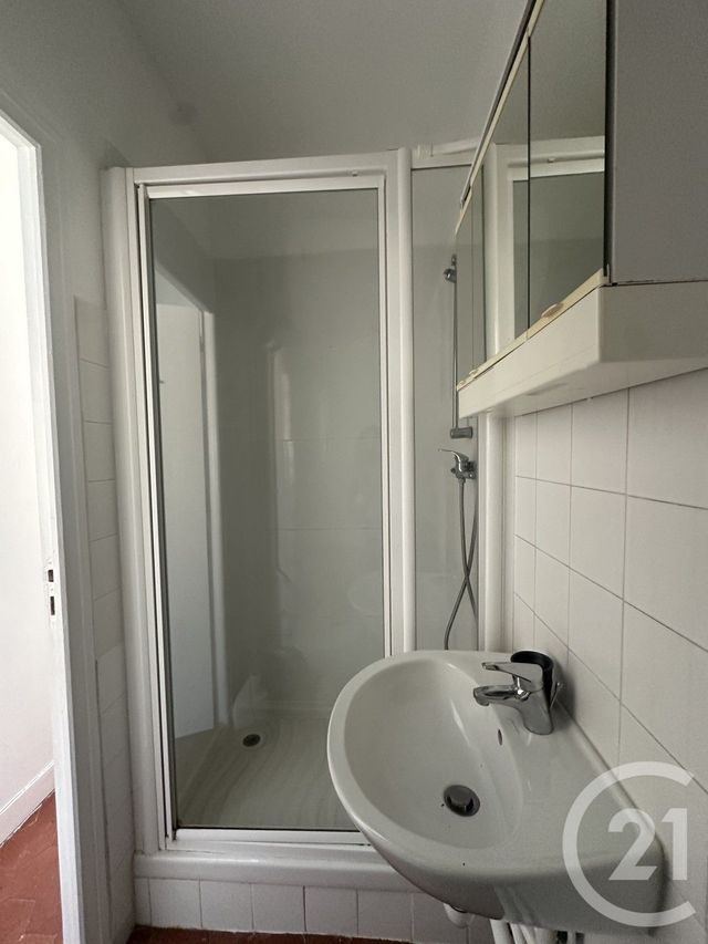 Appartement F1 à vendre - 1 pièce - 33.07 m2 - PARIS - 75016 - ILE-DE-FRANCE - Century 21 Victor Hugo - Trocadéro