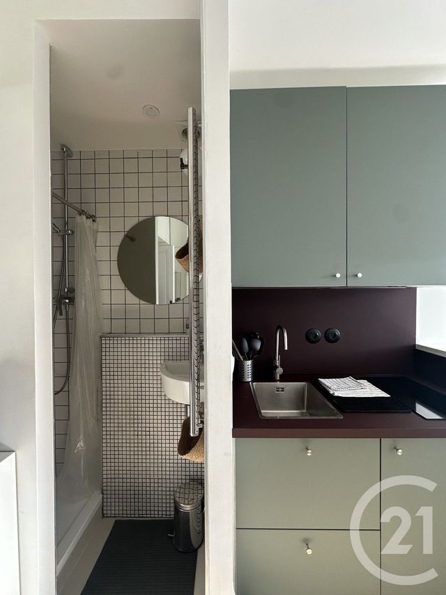 Appartement F1 à vendre - 1 pièce - 9.75 m2 - PARIS - 75016 - ILE-DE-FRANCE - Century 21 Victor Hugo - Trocadéro