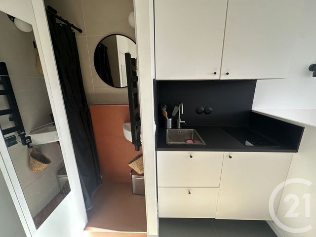 Appartement F1 à vendre - 1 pièce - 9.83 m2 - PARIS - 75016 - ILE-DE-FRANCE - Century 21 Victor Hugo - Trocadéro