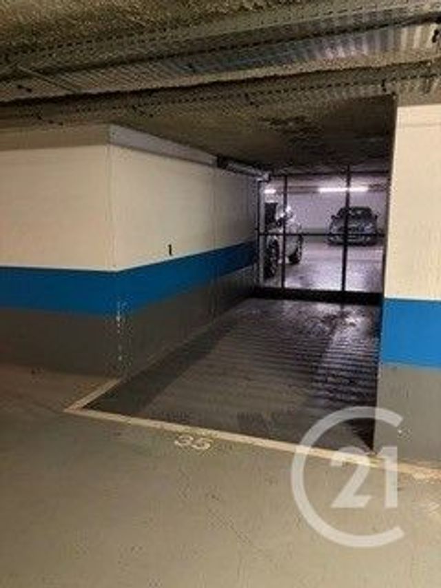 parking à vendre - 10.6 m2 - PARIS - 75016 - ILE-DE-FRANCE - Century 21 Victor Hugo - Trocadéro