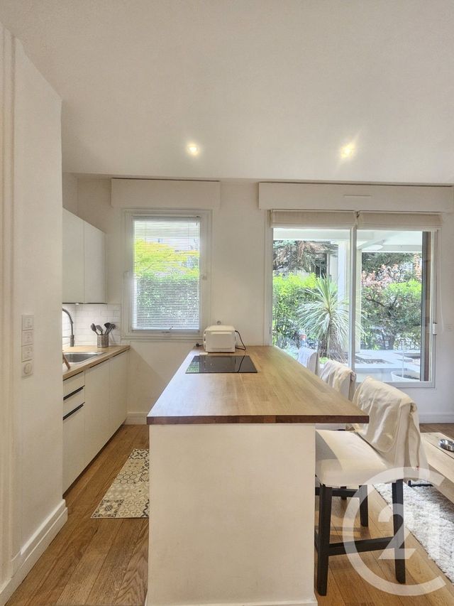 Appartement F2 à louer - 2 pièces - 39.06 m2 - PARIS - 75016 - ILE-DE-FRANCE - Century 21 Victor Hugo - Trocadéro