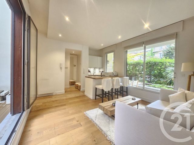 Appartement F2 à louer - 2 pièces - 39.06 m2 - PARIS - 75016 - ILE-DE-FRANCE - Century 21 Victor Hugo - Trocadéro