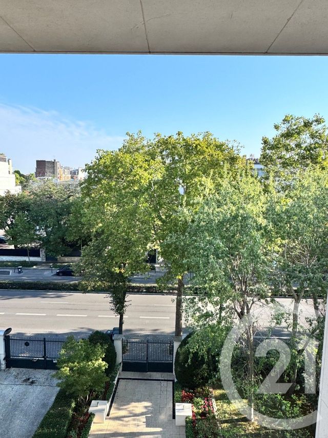 Appartement Studio à louer - 1 pièce - 20.0 m2 - NEUILLY SUR SEINE - 92 - ILE-DE-FRANCE - Century 21 Victor Hugo - Trocadéro