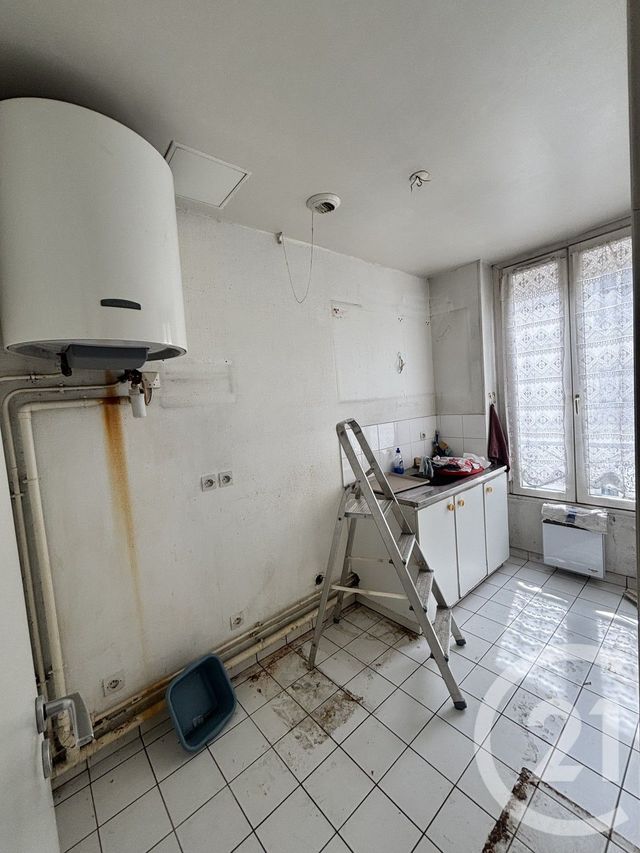 Appartement F2 à vendre - 2 pièces - 38.02 m2 - PARIS - 75011 - ILE-DE-FRANCE - Century 21 Victor Hugo - Trocadéro