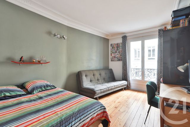 Appartement F5 à vendre - 5 pièces - 106.35 m2 - PARIS - 75016 - ILE-DE-FRANCE - Century 21 Victor Hugo - Trocadéro