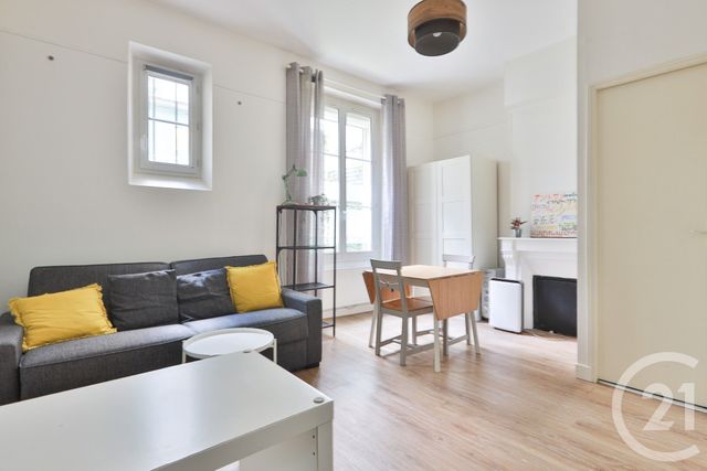 Appartement F1 à vendre - 1 pièce - 21.46 m2 - PARIS - 75017 - ILE-DE-FRANCE - Century 21 Victor Hugo - Trocadéro
