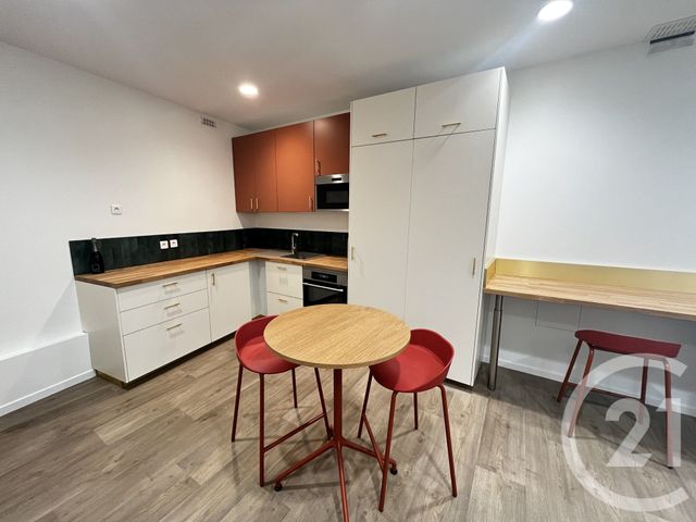 Appartement F3 à louer - 3 pièces - 60.27 m2 - PARIS - 75016 - ILE-DE-FRANCE - Century 21 Victor Hugo - Trocadéro