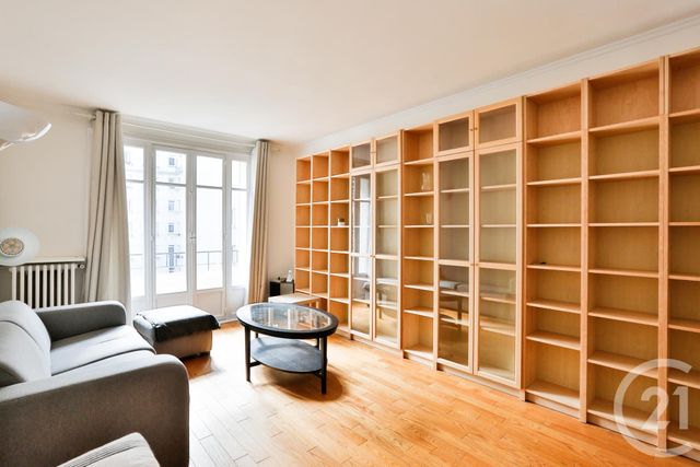Appartement F3 à louer PARIS