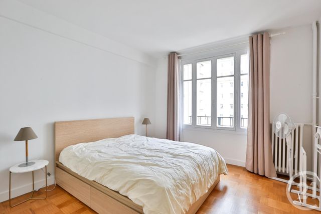 Appartement F3 à louer - 3 pièces - 71.78 m2 - PARIS - 75016 - ILE-DE-FRANCE - Century 21 Victor Hugo - Trocadéro