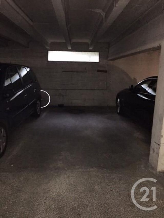 parking - PARIS - 75016