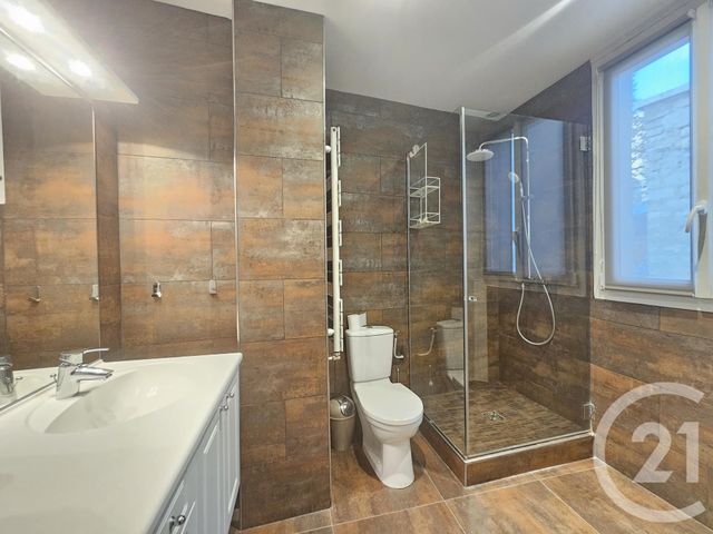 Appartement F2 à louer - 2 pièces - 76.81 m2 - PARIS - 75016 - ILE-DE-FRANCE - Century 21 Victor Hugo - Trocadéro