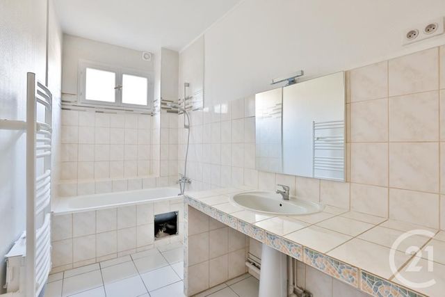 Appartement F4 à louer - 4 pièces - 85.05 m2 - PARIS - 75116 - ILE-DE-FRANCE - Century 21 Victor Hugo - Trocadéro