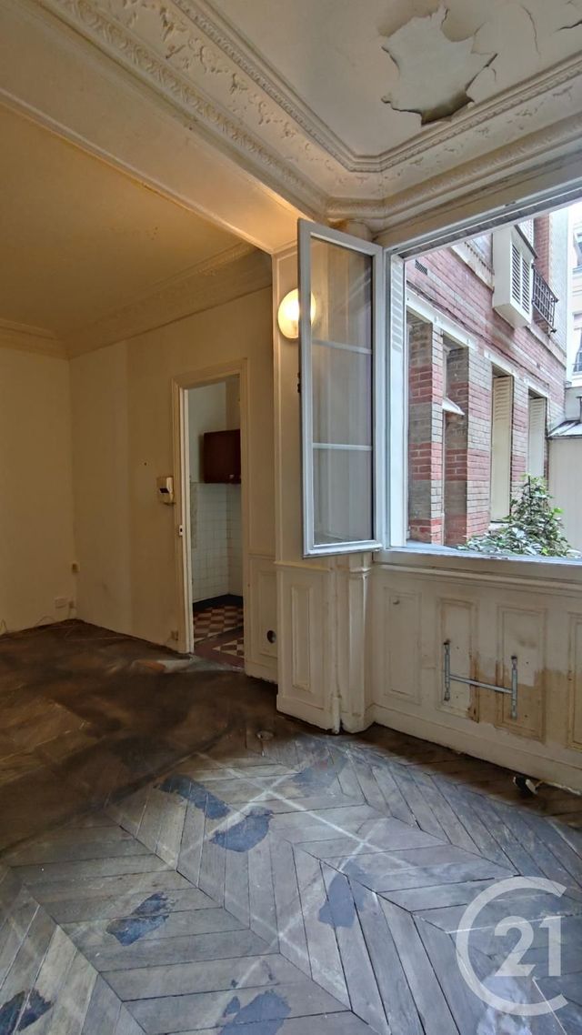 Appartement F1 à vendre - 1 pièce - 17.4 m2 - PARIS - 75016 - ILE-DE-FRANCE - Century 21 Victor Hugo - Trocadéro
