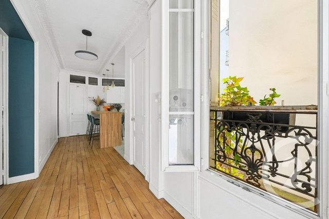 Appartement F3 à vendre - 3 pièces - 83.11 m2 - PARIS - 75018 - ILE-DE-FRANCE - Century 21 Victor Hugo - Trocadéro