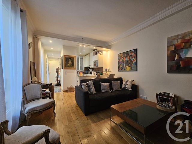 Appartement T2 à vendre - 2 pièces - 58.06 m2 - PARIS - 75016 - ILE-DE-FRANCE - Century 21 Victor Hugo - Trocadéro