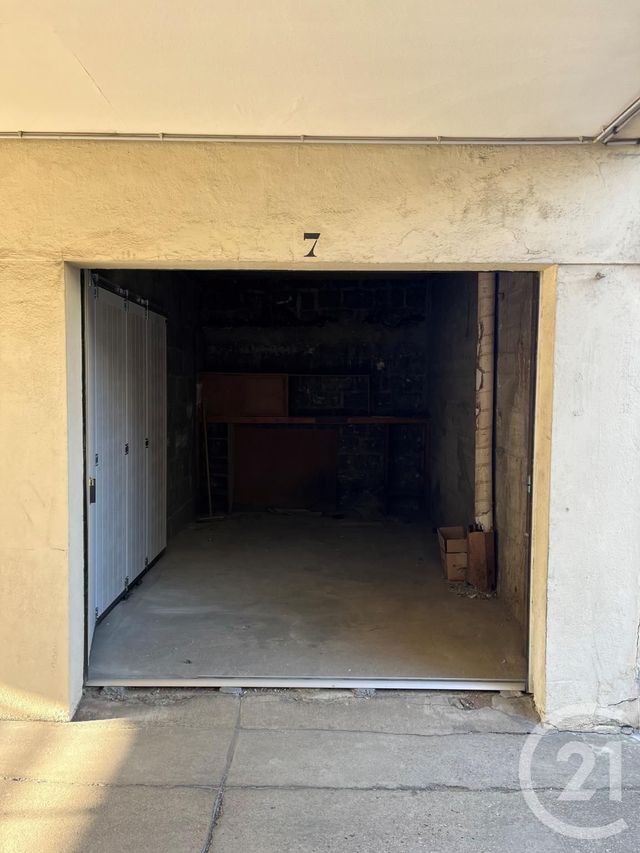 parking à louer - 10.8 m2 - BOULOGNE BILLANCOURT - 92 - ILE-DE-FRANCE - Century 21 Victor Hugo - Trocadéro