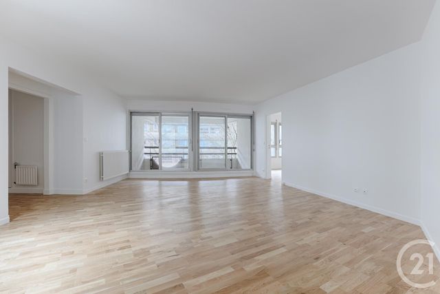 Appartement F4 à vendre - 4 pièces - 100.95 m2 - PARIS - 75015 - ILE-DE-FRANCE - Century 21 Victor Hugo - Trocadéro