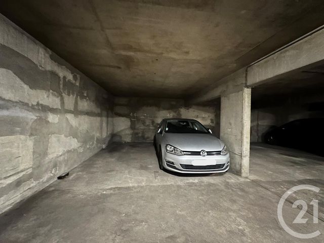 parking à vendre - 20.41 m2 - PARIS - 75016 - ILE-DE-FRANCE - Century 21 Victor Hugo - Trocadéro