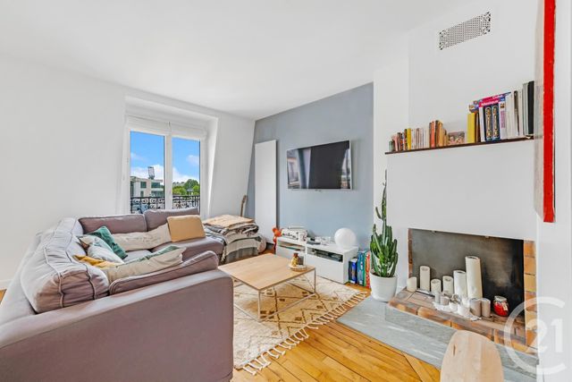 Afficher la photo en grand Appartement F4 à vendre - 4 pièces - 65.2 m2 - NEUILLY SUR SEINE - 92 - ILE-DE-FRANCE - Century 21 Victor Hugo - Trocadéro