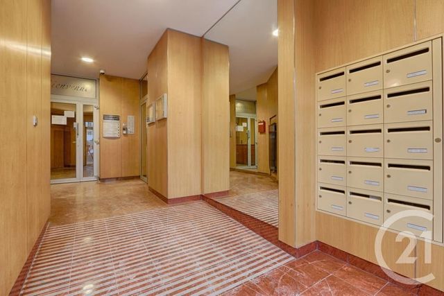 Appartement F3 à vendre - 3 pièces - 70.45 m2 - NEUILLY SUR SEINE - 92 - ILE-DE-FRANCE - Century 21 Victor Hugo - Trocadéro