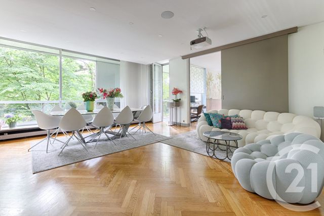 Afficher la photo en grand Appartement F4 à vendre - 4 pièces - 123.38 m2 - BOULOGNE BILLANCOURT - 92 - ILE-DE-FRANCE - Century 21 Victor Hugo - Trocadéro