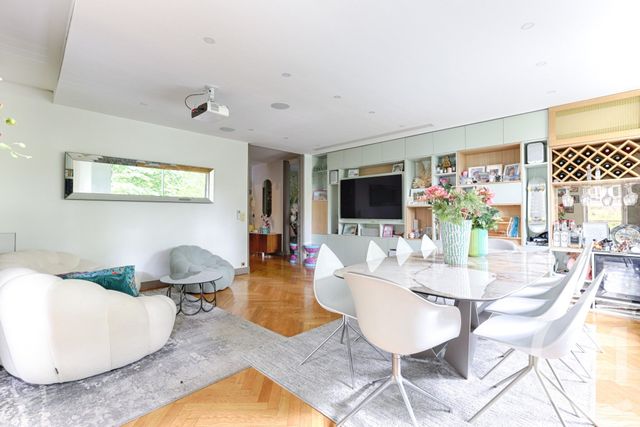 Afficher la photo en grand Appartement F4 à vendre - 4 pièces - 123.38 m2 - BOULOGNE BILLANCOURT - 92 - ILE-DE-FRANCE - Century 21 Victor Hugo - Trocadéro