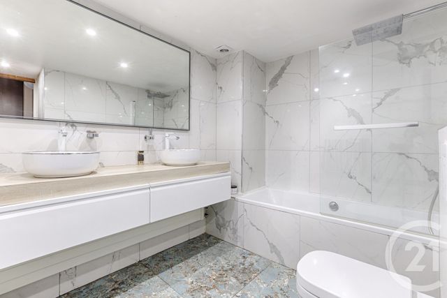 Afficher la photo en grand Appartement F4 à vendre - 4 pièces - 123.38 m2 - BOULOGNE BILLANCOURT - 92 - ILE-DE-FRANCE - Century 21 Victor Hugo - Trocadéro