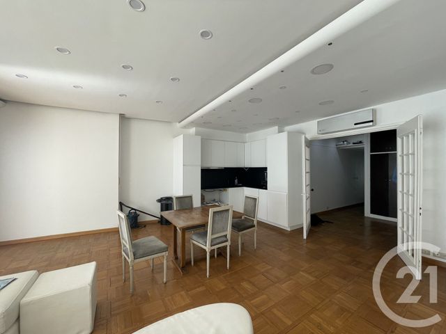 Afficher la photo en grand Appartement F4 à vendre - 4 pièces - 91.08 m2 - PARIS - 75016 - ILE-DE-FRANCE - Century 21 Victor Hugo - Trocadéro