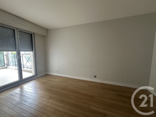 Appartement F4 à louer - 4 pièces - 113.0 m2 - PARIS - 75009 - ILE-DE-FRANCE - Century 21 Victor Hugo - Trocadéro