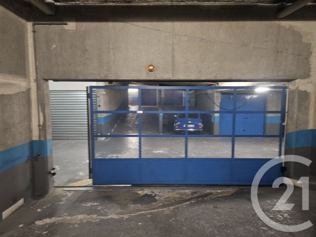 parking à vendre - 10.4 m2 - PARIS - 75006 - ILE-DE-FRANCE - Century 21 Victor Hugo - Trocadéro
