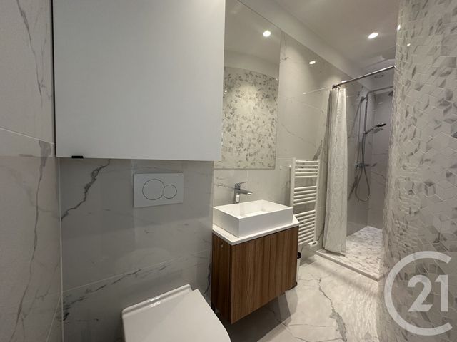 Appartement F3 à louer - 3 pièces - 65.24 m2 - PARIS - 75016 - ILE-DE-FRANCE - Century 21 Victor Hugo - Trocadéro