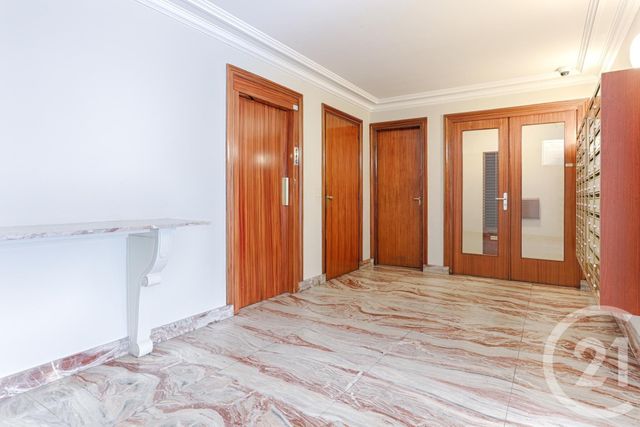 Appartement F1 à louer - 1 pièce - 28.57 m2 - PARIS - 75016 - ILE-DE-FRANCE - Century 21 Victor Hugo - Trocadéro