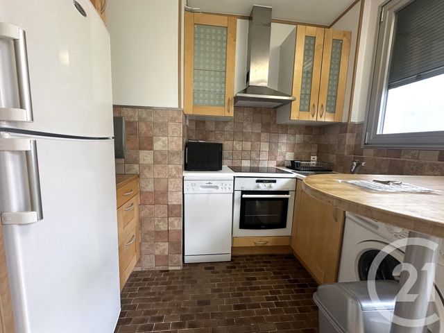 Appartement Studio à louer - 1 pièce - 32.9 m2 - PARIS - 75116 - ILE-DE-FRANCE - Century 21 Victor Hugo - Trocadéro