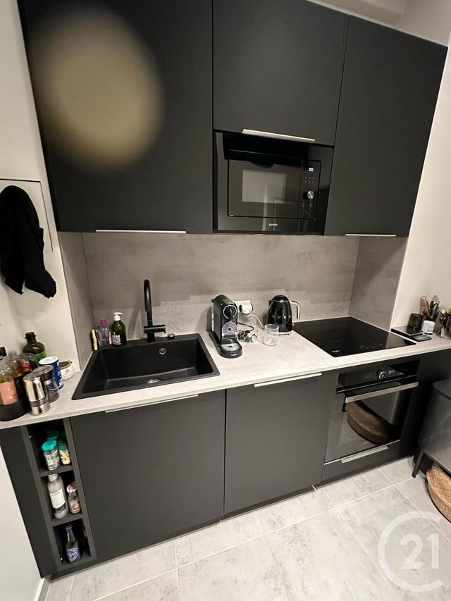 Appartement F2 à vendre - 2 pièces - 46.37 m2 - PARIS - 75016 - ILE-DE-FRANCE - Century 21 Victor Hugo - Trocadéro