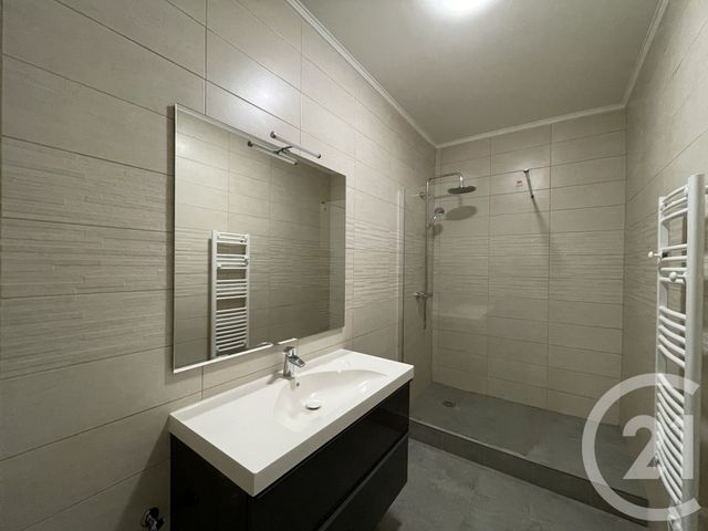 Appartement F2 à vendre - 2 pièces - 50.0 m2 - PARIS - 75016 - ILE-DE-FRANCE - Century 21 Victor Hugo - Trocadéro