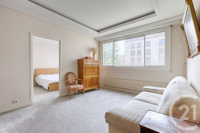 Afficher la photo en grand Appartement F2 à vendre - 2 pièces - 61.95 m2 - NEUILLY SUR SEINE - 92 - ILE-DE-FRANCE - Century 21 Victor Hugo - Trocadéro