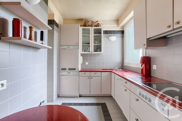 Afficher la photo en grand Appartement F2 à vendre - 2 pièces - 61.95 m2 - NEUILLY SUR SEINE - 92 - ILE-DE-FRANCE - Century 21 Victor Hugo - Trocadéro
