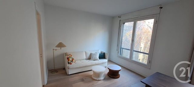 Appartement F1 à louer PARIS