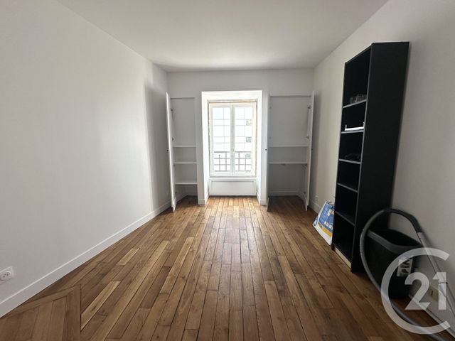 Afficher la photo en grand Appartement Studio à louer - 1 pièce - 14.93 m2 - PARIS - 75016 - ILE-DE-FRANCE - Century 21 Victor Hugo - Trocadéro