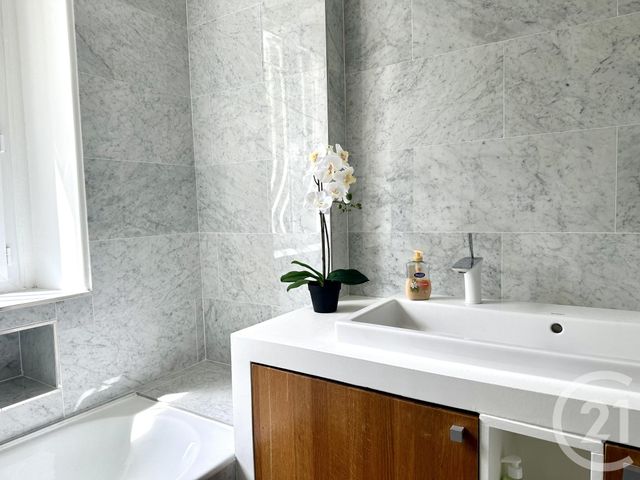 Appartement F3 à vendre - 3 pièces - 70.01 m2 - NEUILLY SUR SEINE - 92 - ILE-DE-FRANCE - Century 21 Victor Hugo - Trocadéro