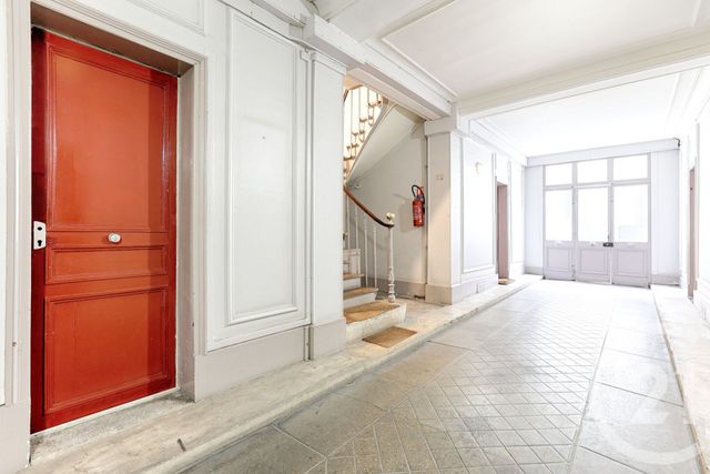 Appartement F2 à vendre - 2 pièces - 31.12 m2 - PARIS - 75017 - ILE-DE-FRANCE - Century 21 Victor Hugo - Trocadéro