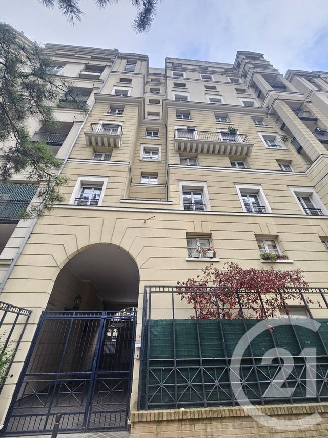 Appartement F4 à louer - 4 pièces - 84.02 m2 - COURBEVOIE - 92 - ILE-DE-FRANCE - Century 21 Victor Hugo - Trocadéro