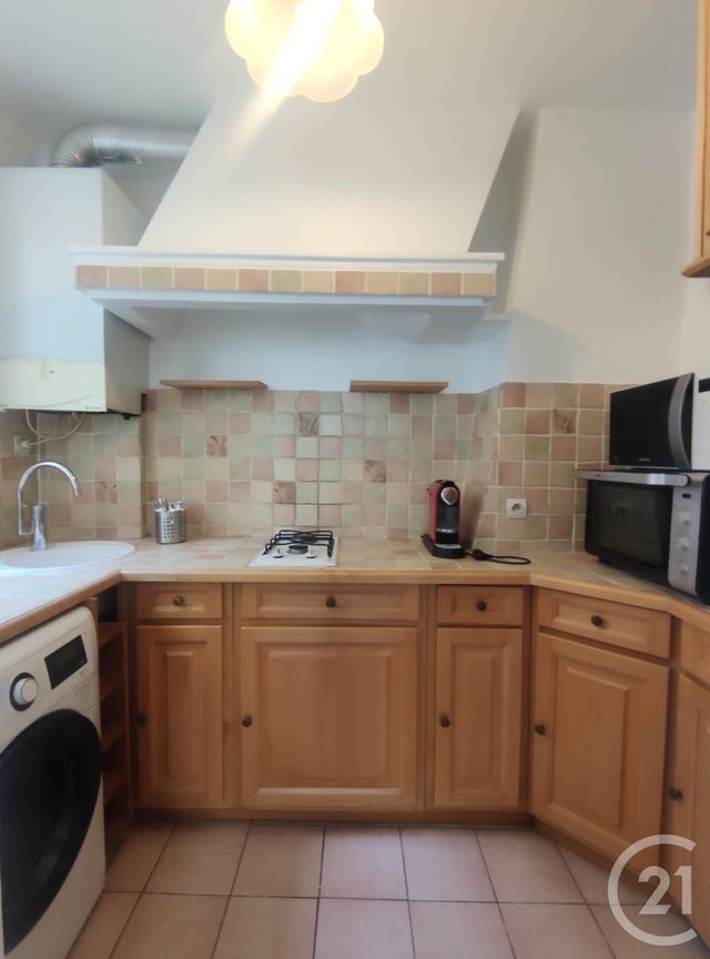 Appartement F2 à louer - 2 pièces - 29.59 m2 - PARIS - 75116 - ILE-DE-FRANCE - Century 21 Victor Hugo - Trocadéro