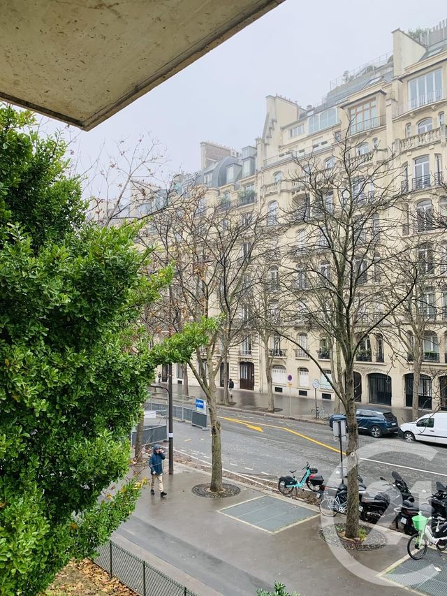 Appartement F3 à louer - 3 pièces - 74.34 m2 - PARIS - 75016 - ILE-DE-FRANCE - Century 21 Victor Hugo - Trocadéro