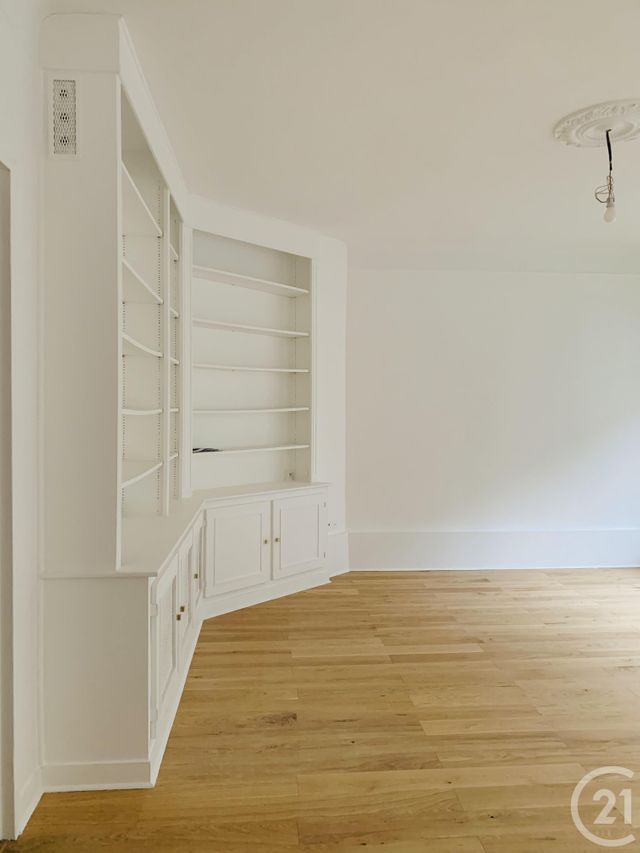 Appartement F3 à louer - 3 pièces - 74.34 m2 - PARIS - 75016 - ILE-DE-FRANCE - Century 21 Victor Hugo - Trocadéro