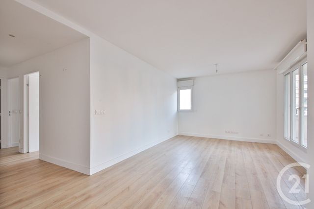 Appartement F3 à vendre - 3 pièces - 63.65 m2 - PARIS - 75013 - ILE-DE-FRANCE - Century 21 Victor Hugo - Trocadéro
