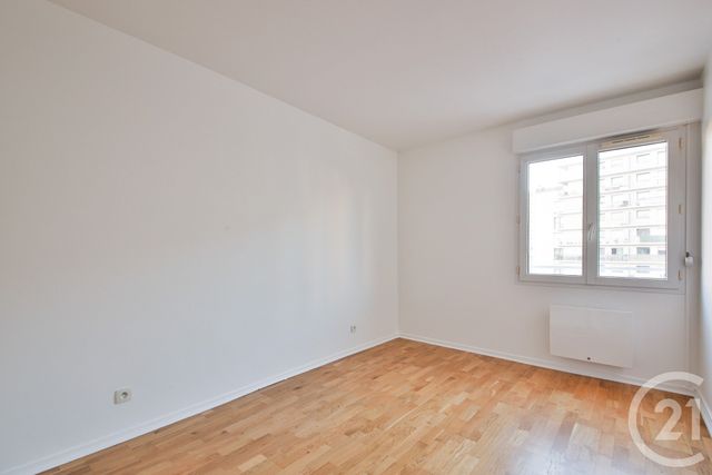 Appartement F4 à vendre - 4 pièces - 98.3 m2 - PARIS - 75013 - ILE-DE-FRANCE - Century 21 Victor Hugo - Trocadéro
