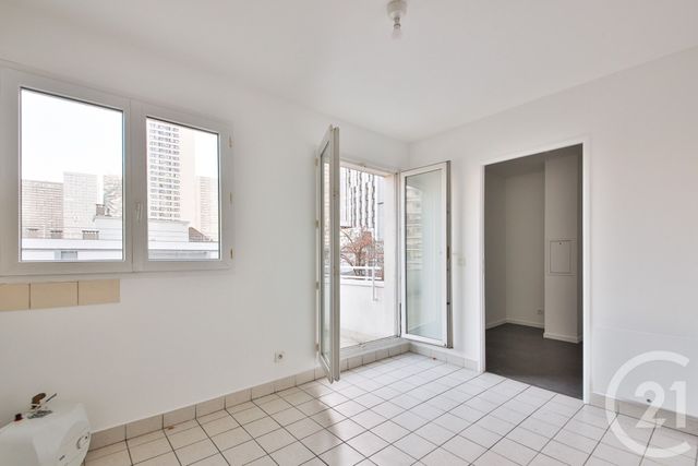 Appartement F4 à vendre - 4 pièces - 98.3 m2 - PARIS - 75013 - ILE-DE-FRANCE - Century 21 Victor Hugo - Trocadéro
