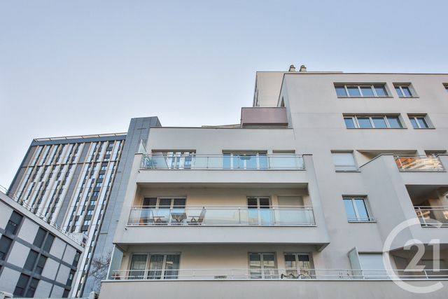 Appartement F4 à vendre - 4 pièces - 98.3 m2 - PARIS - 75013 - ILE-DE-FRANCE - Century 21 Victor Hugo - Trocadéro